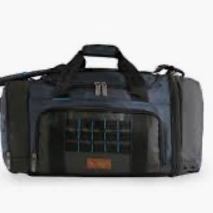 Original penguin sport duffel.‎ NWT. 200 retail